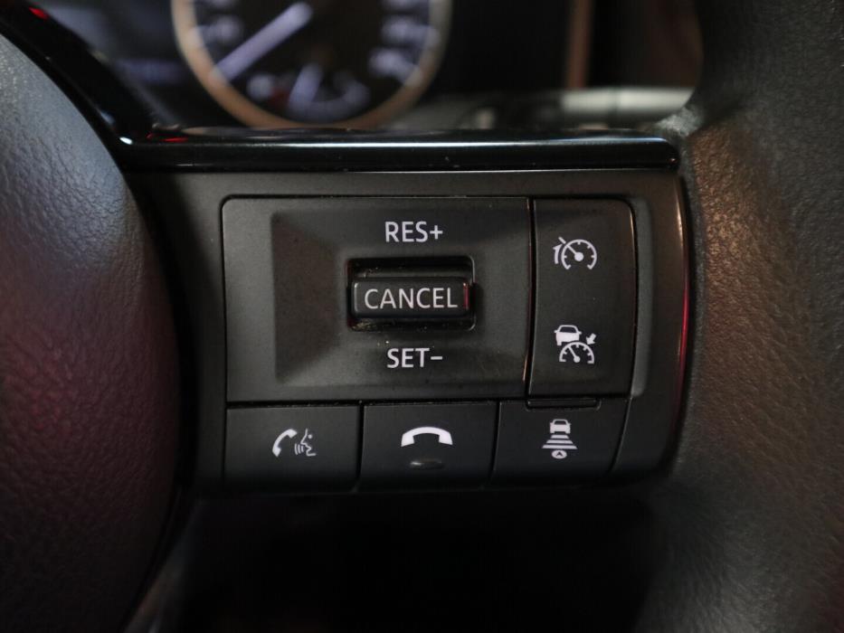 NISSAN Qashqai 2021