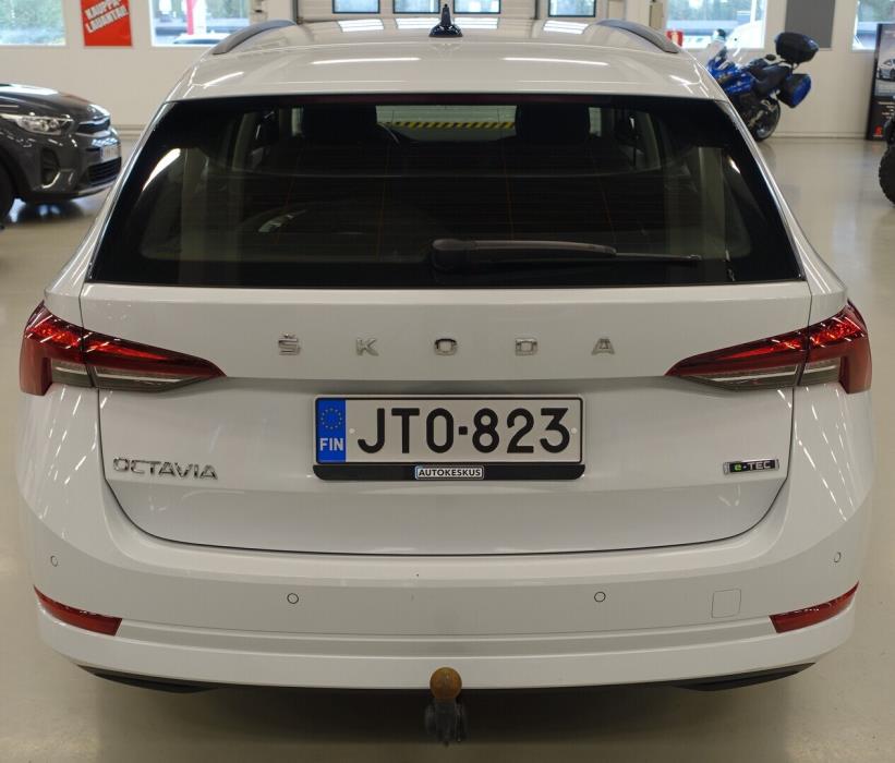 SKODA Octavia 2022