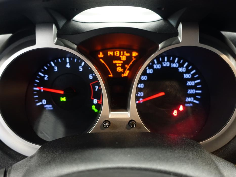NISSAN Juke 2015
