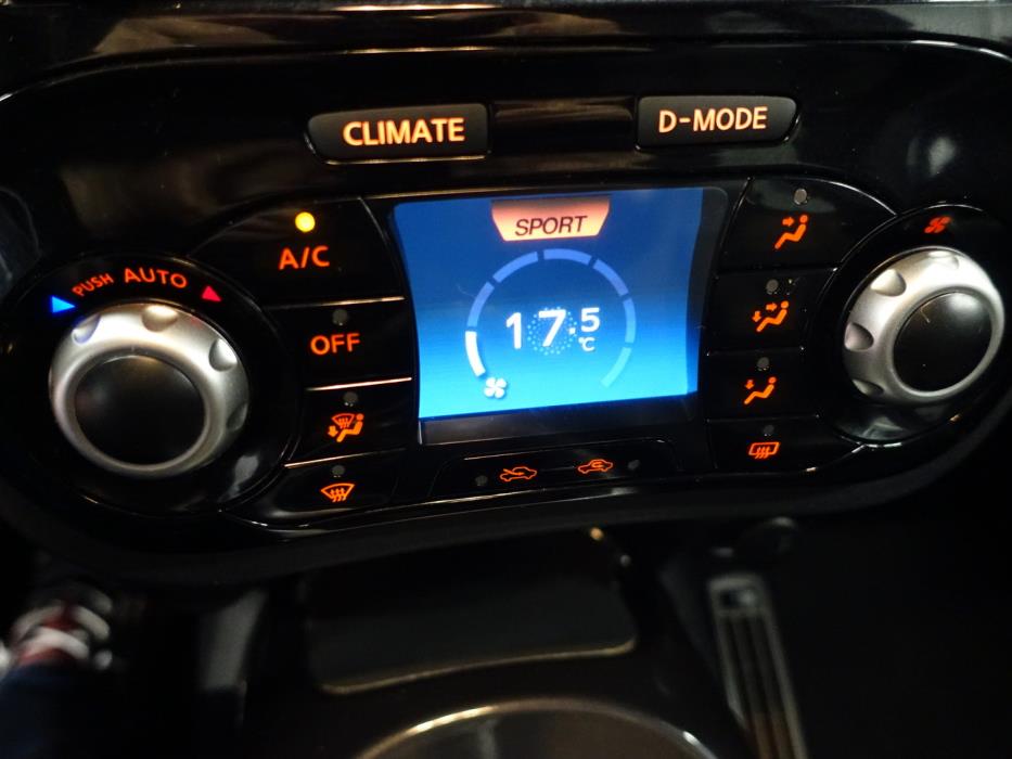 NISSAN Juke 2015