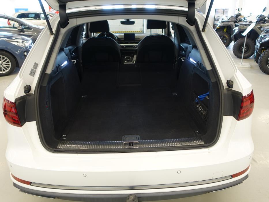 AUDI A4 2019