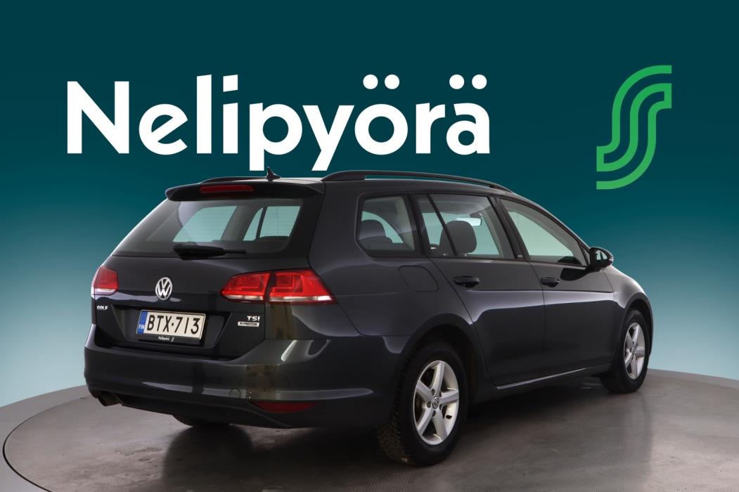 VOLKSWAGEN Golf 2016