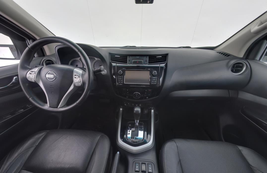 NISSAN Navara 2018