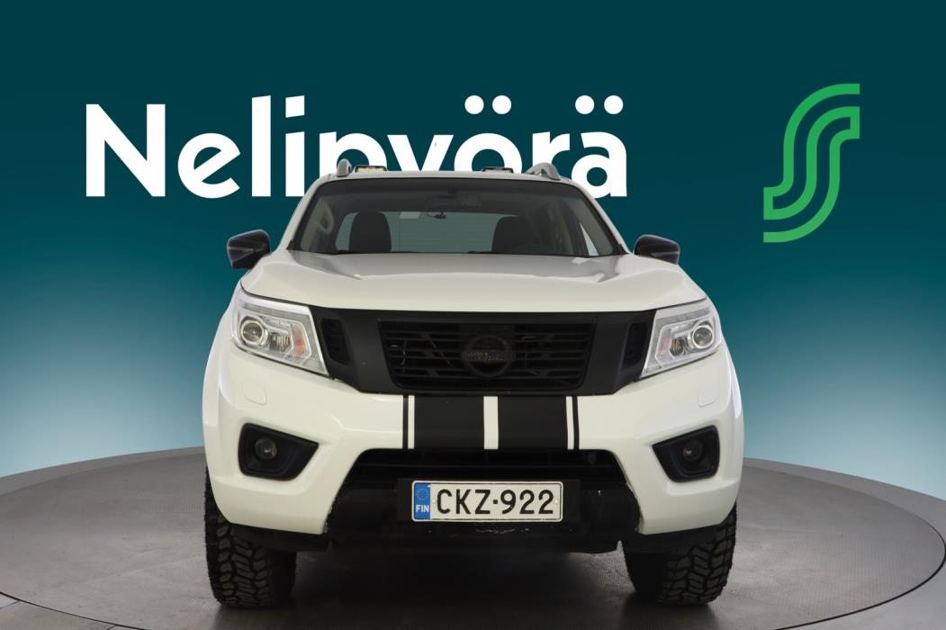 NISSAN Navara 2018