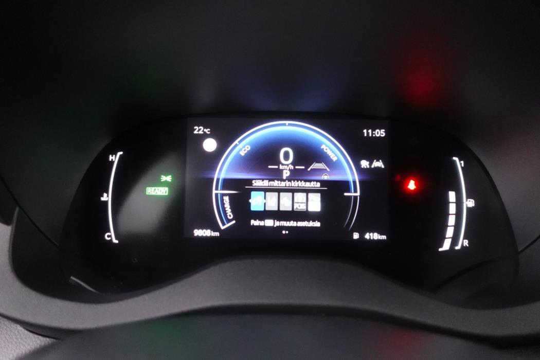 TOYOTA Yaris Cross 2024