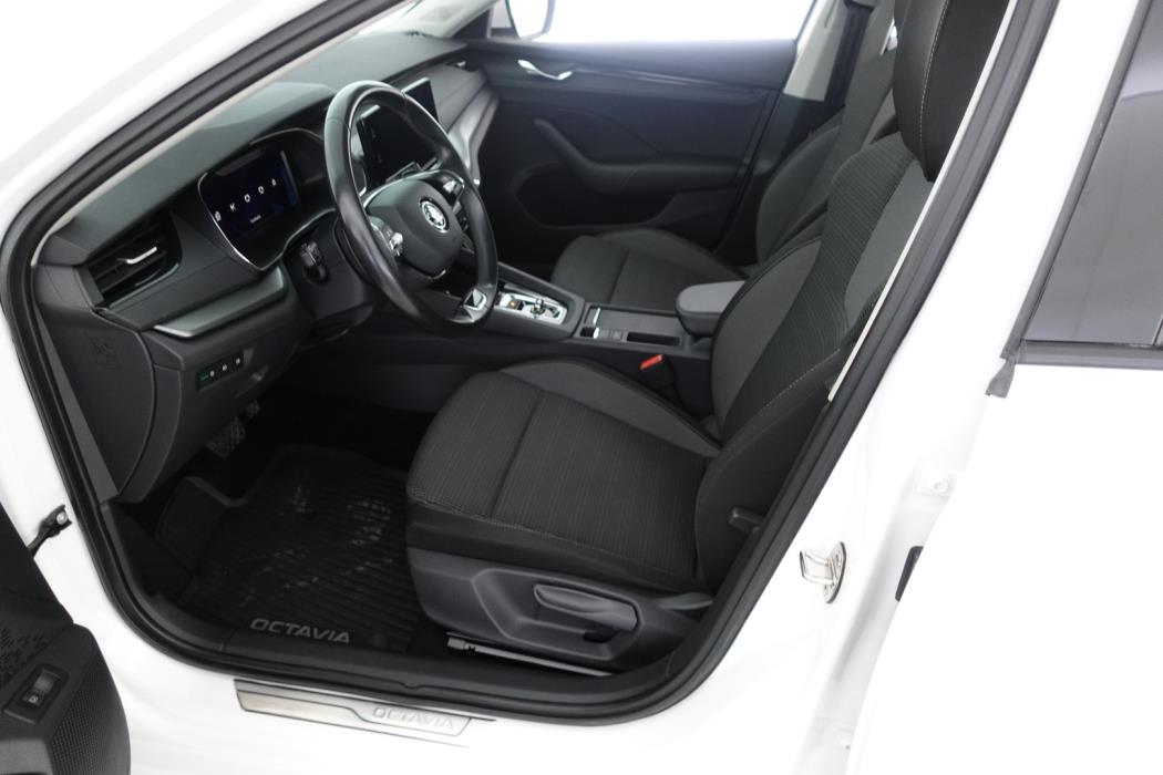 SKODA Octavia 2021