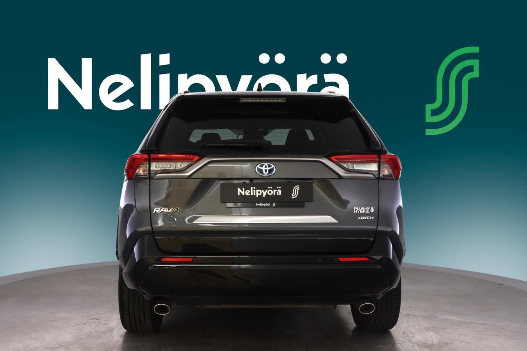 TOYOTA RAV4 Plug-in 2023