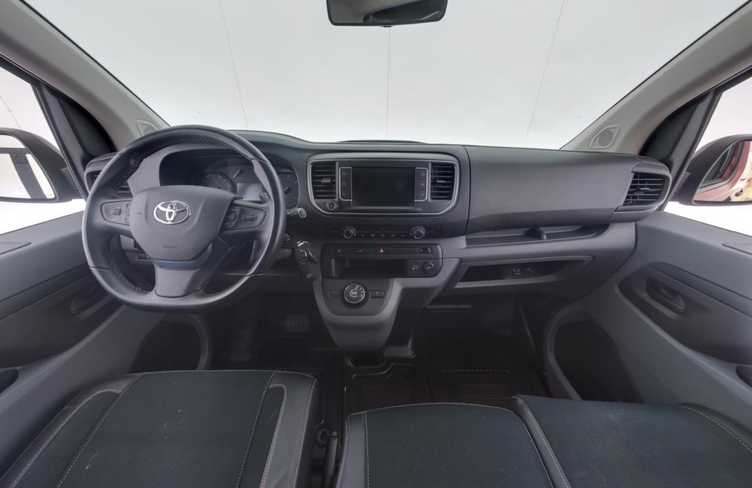 TOYOTA Proace 2022