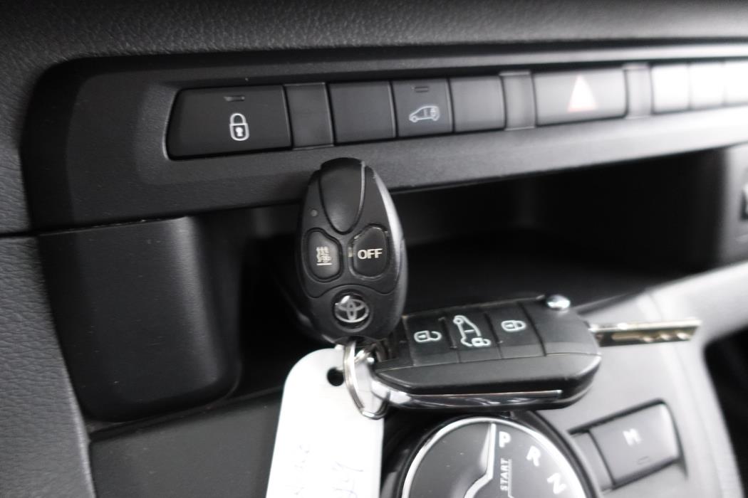 TOYOTA Proace 2022
