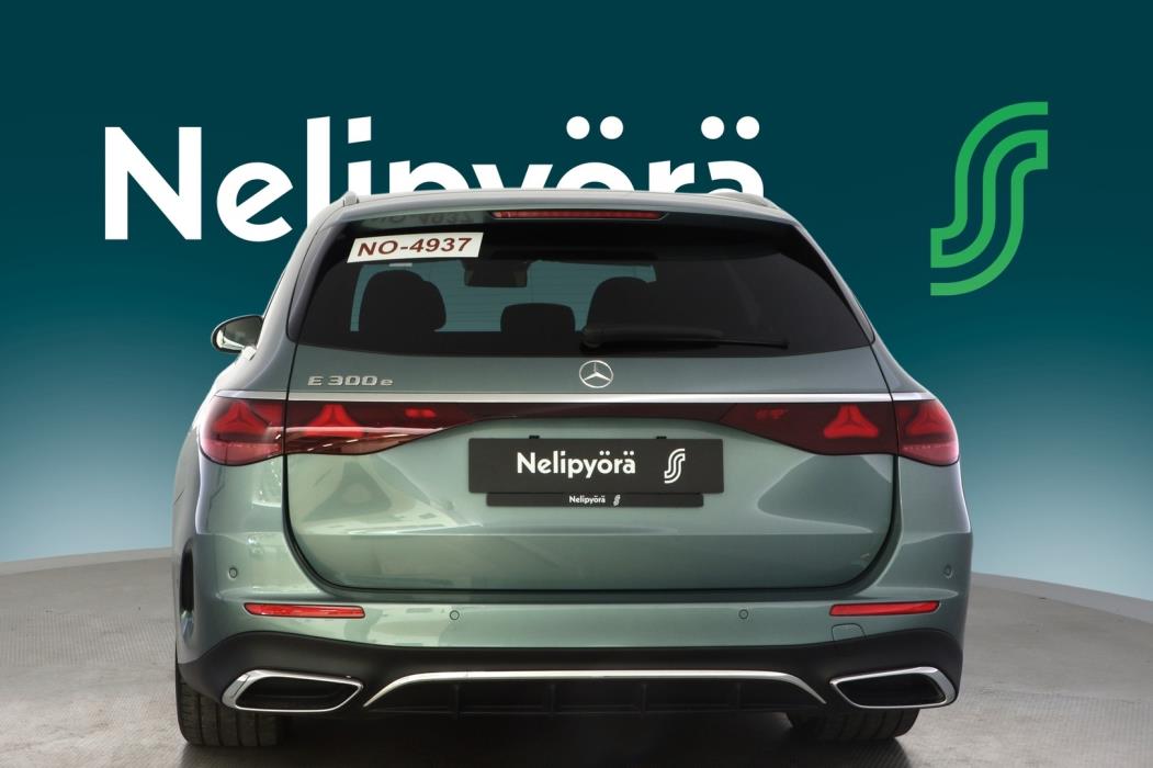 MERCEDES-BENZ E 2023