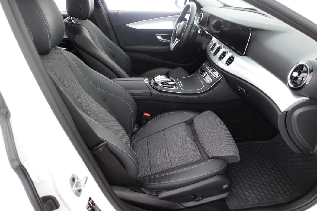 MERCEDES-BENZ E 2020