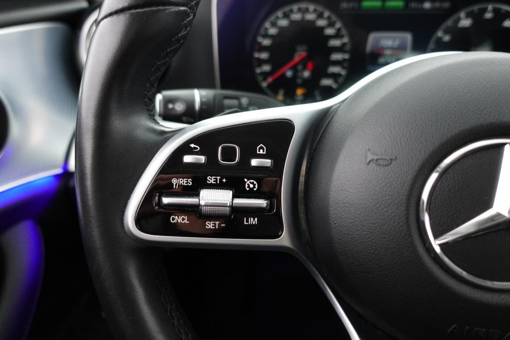 MERCEDES-BENZ E 2020