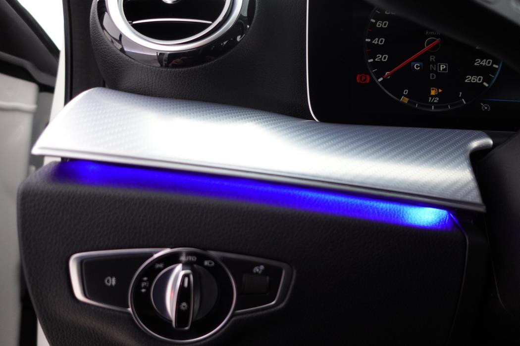 MERCEDES-BENZ E 2020