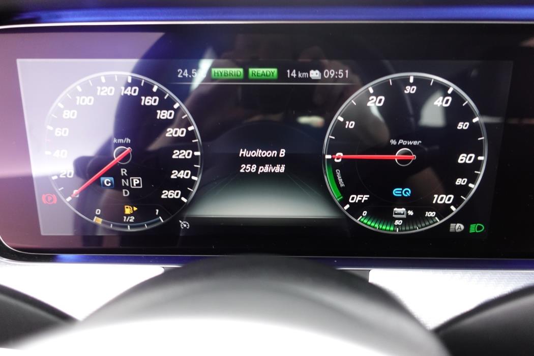 MERCEDES-BENZ E 2020