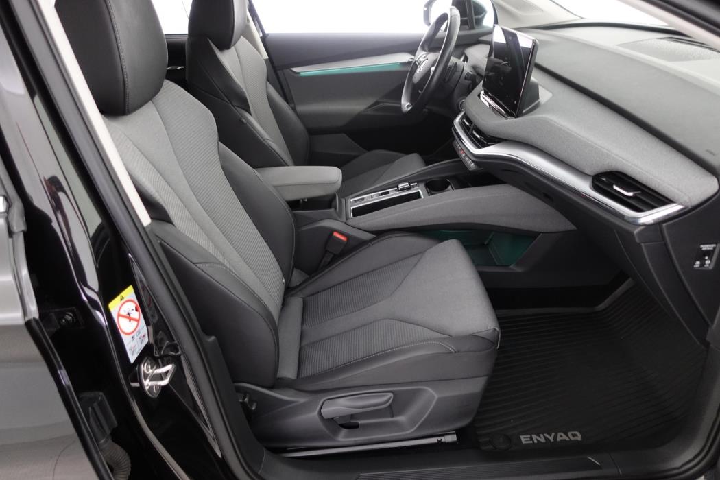 SKODA Enyaq 2022