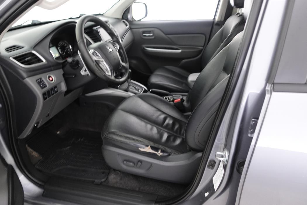 MITSUBISHI L200 2017