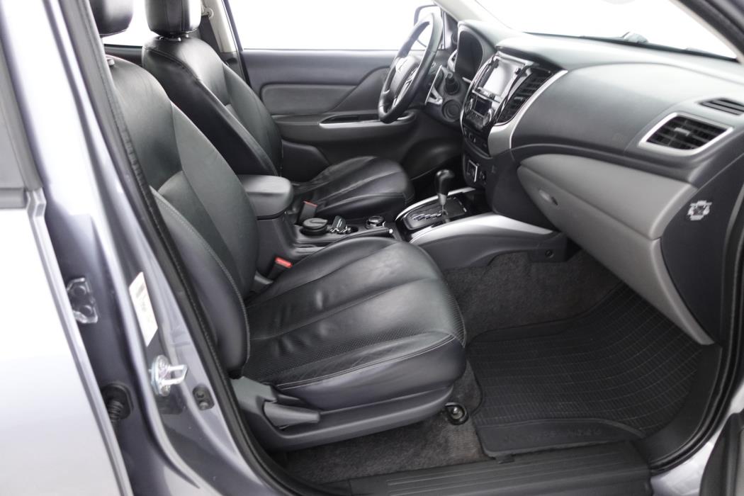 MITSUBISHI L200 2017