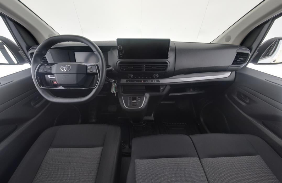 TOYOTA PROACE 2024