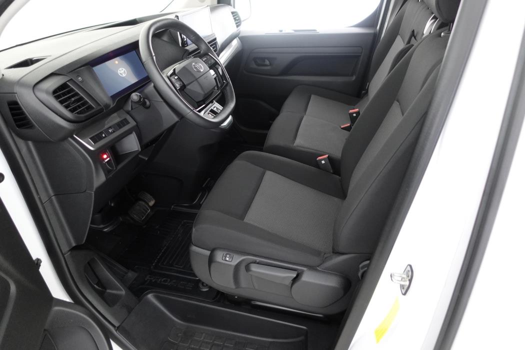 TOYOTA PROACE 2024