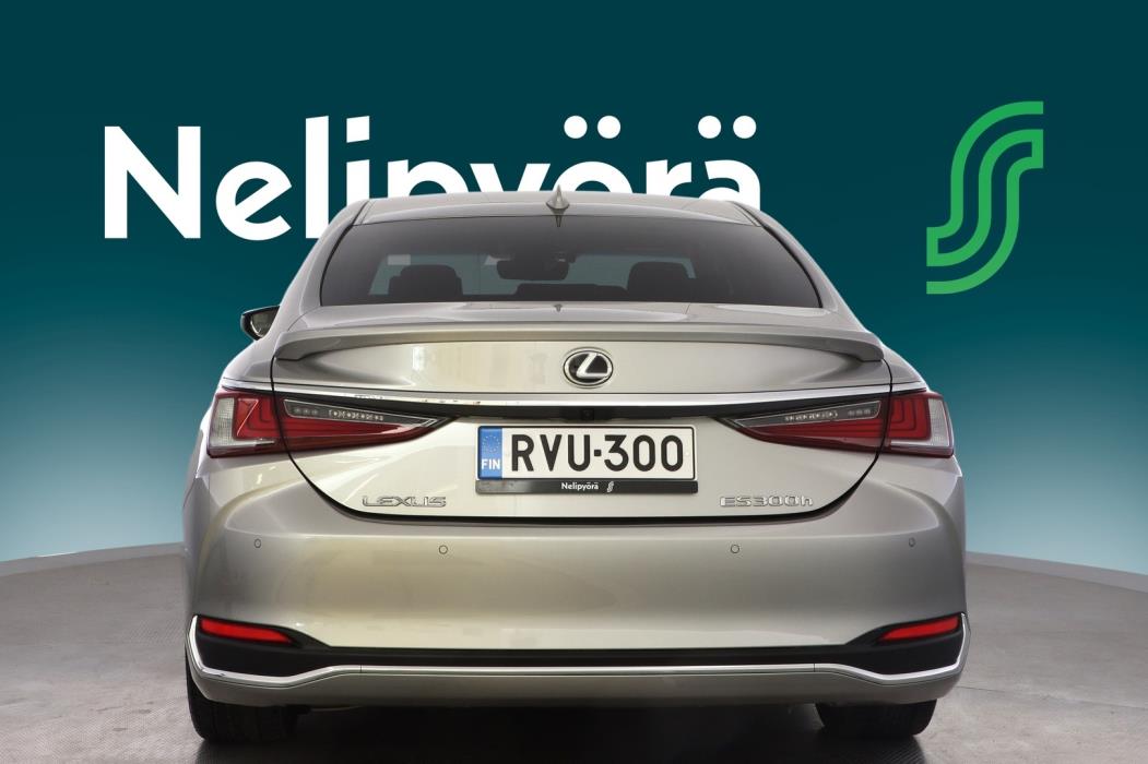 LEXUS ES 2024