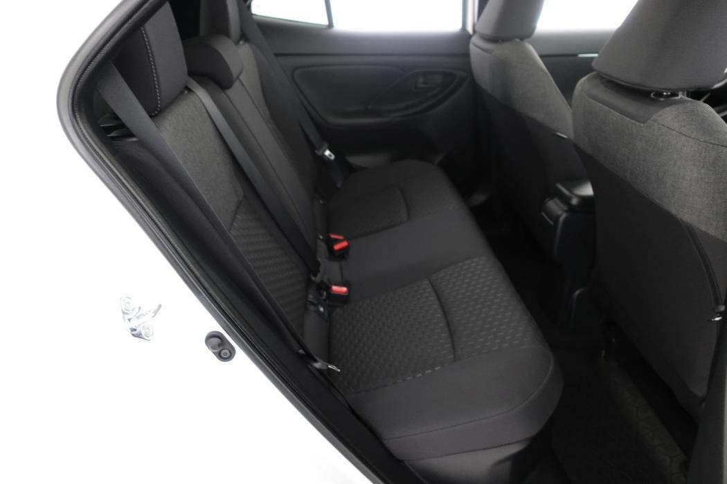 TOYOTA Yaris Cross 2024