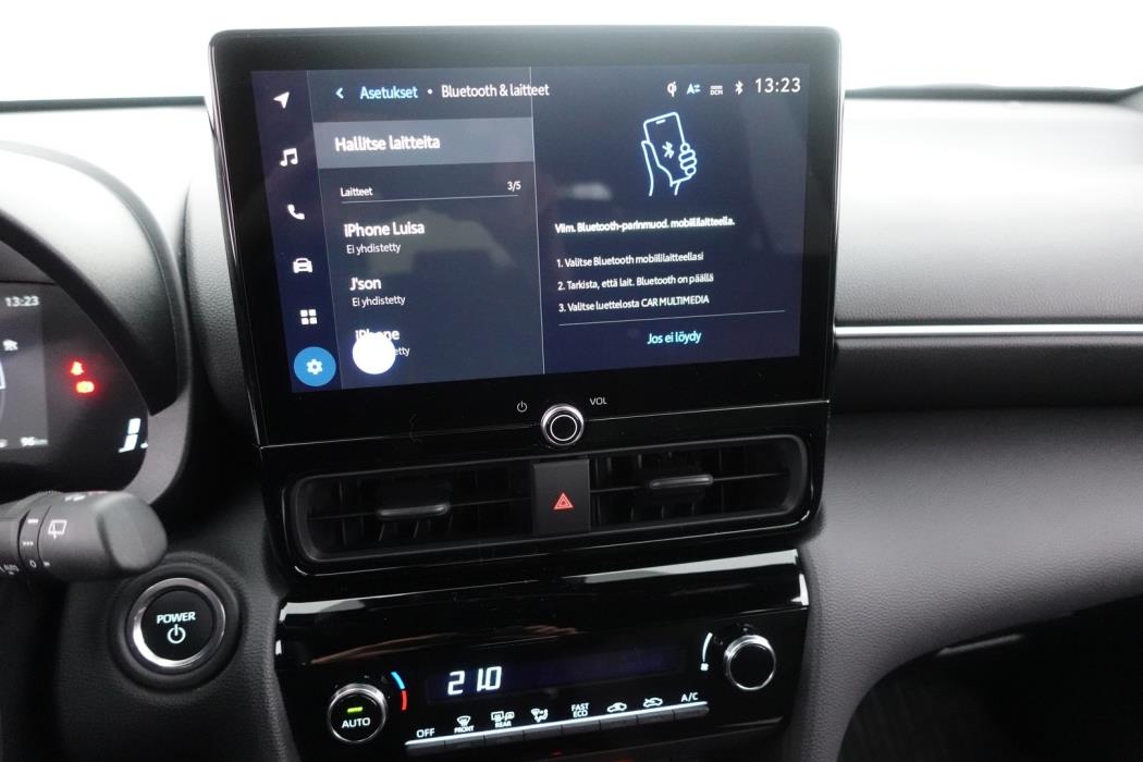 TOYOTA Yaris Cross 2024