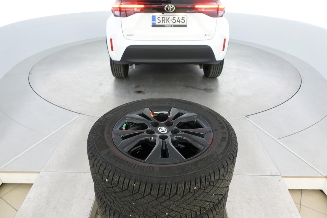 TOYOTA Yaris Cross 2024