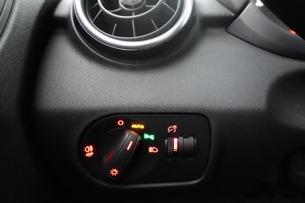 AUDI A1 2011