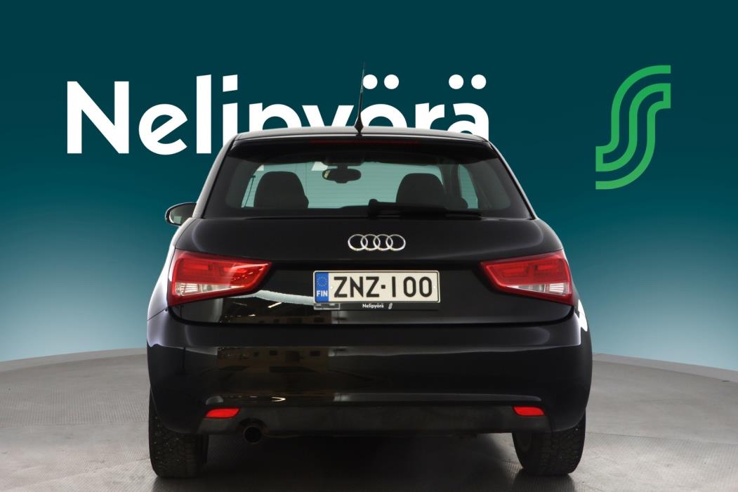 AUDI A1 2011