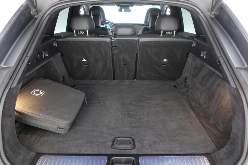 MERCEDES-BENZ EQE 2024