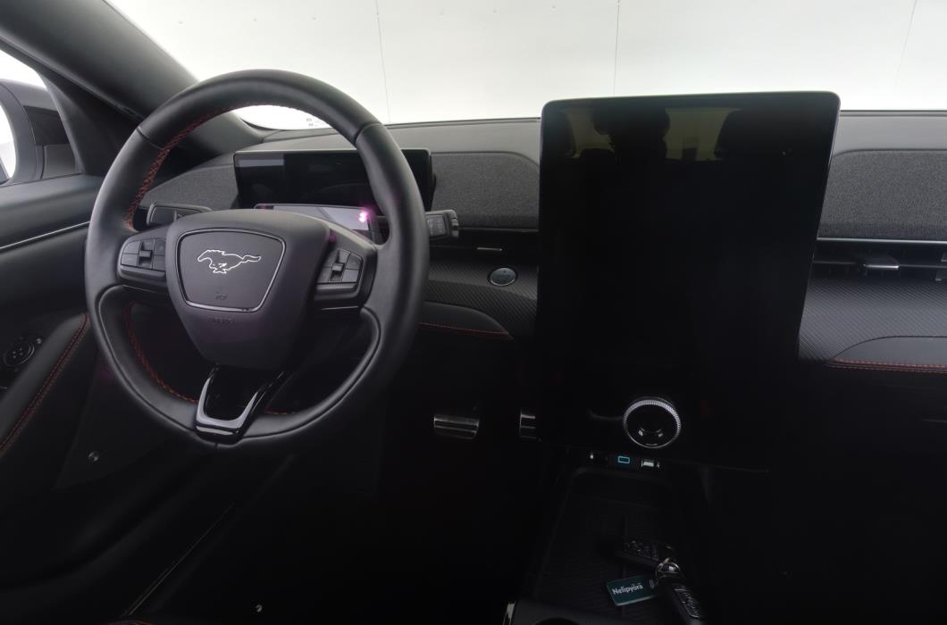 FORD Mustang Mach-E 2021