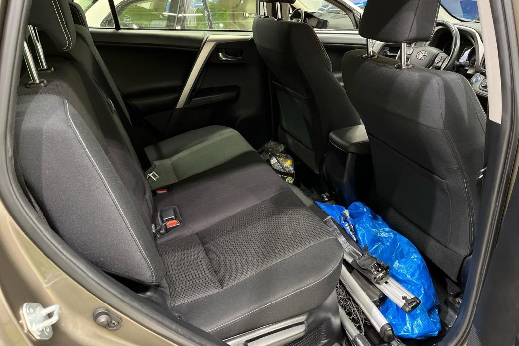 TOYOTA RAV4 2016