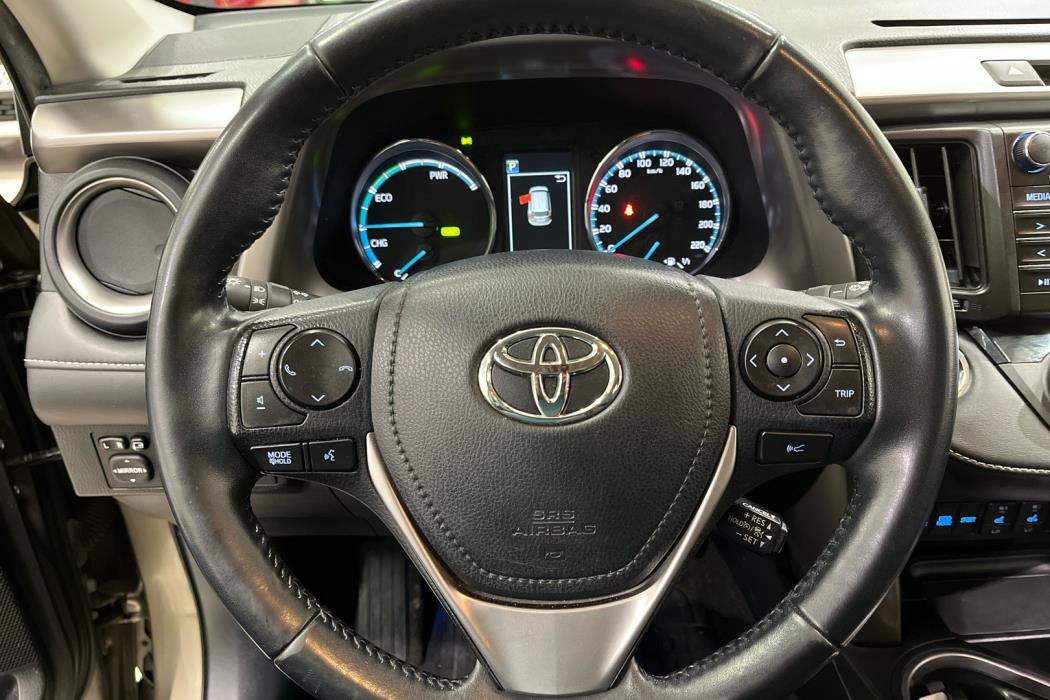 TOYOTA RAV4 2016