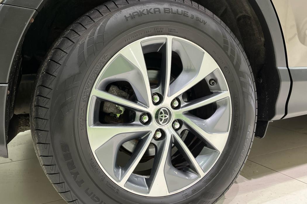 TOYOTA RAV4 2016