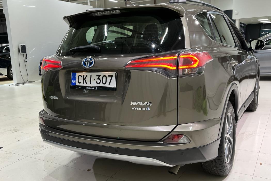 TOYOTA RAV4 2016