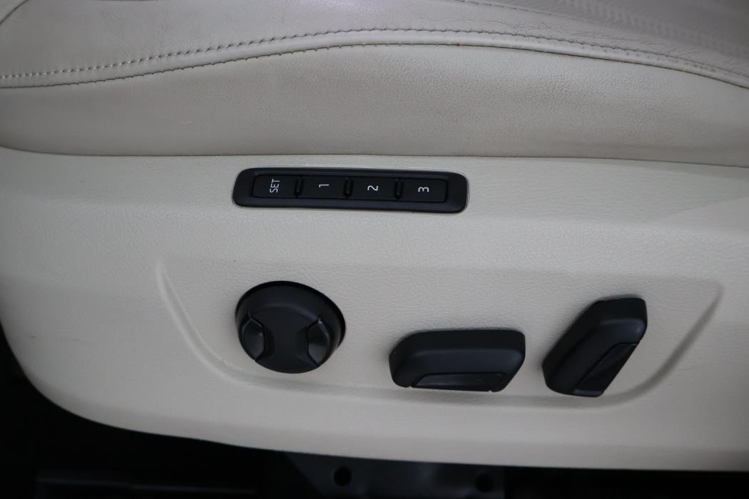 SKODA Superb 2016
