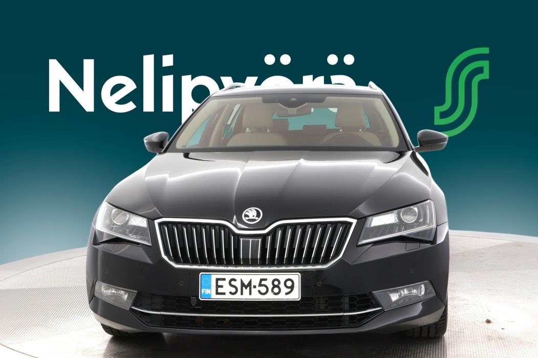 SKODA Superb 2016