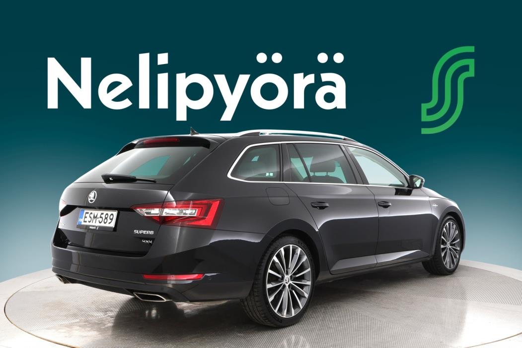 SKODA Superb 2016