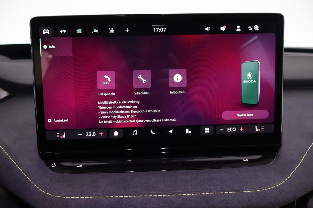 SKODA Enyaq 2026