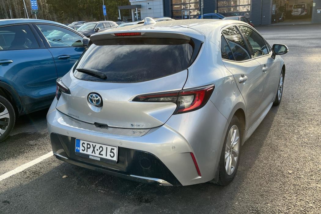 TOYOTA Corolla 2024