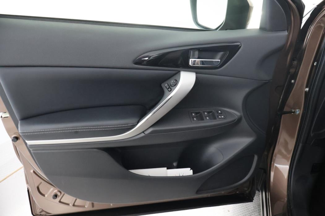 MITSUBISHI Eclipse Cross 2022