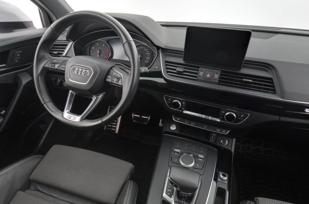 AUDI Q5 2018