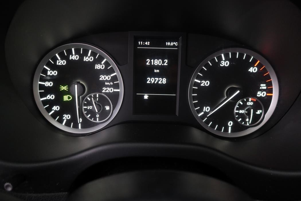 MERCEDES-BENZ Vito 2019