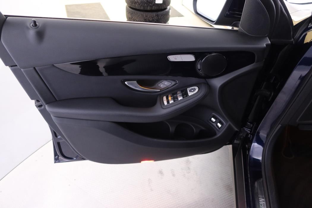 MERCEDES-BENZ GLC 2020