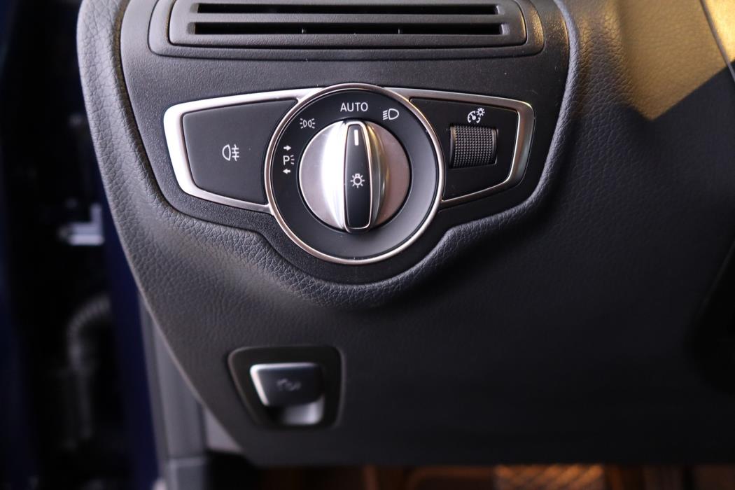 MERCEDES-BENZ GLC 2020