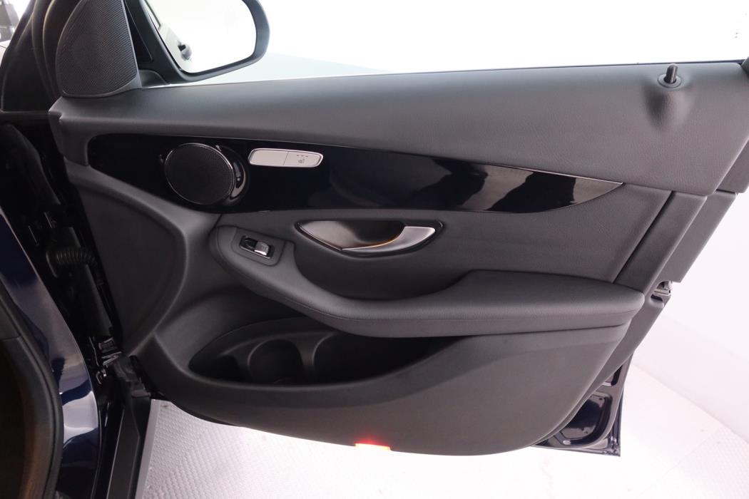 MERCEDES-BENZ GLC 2020