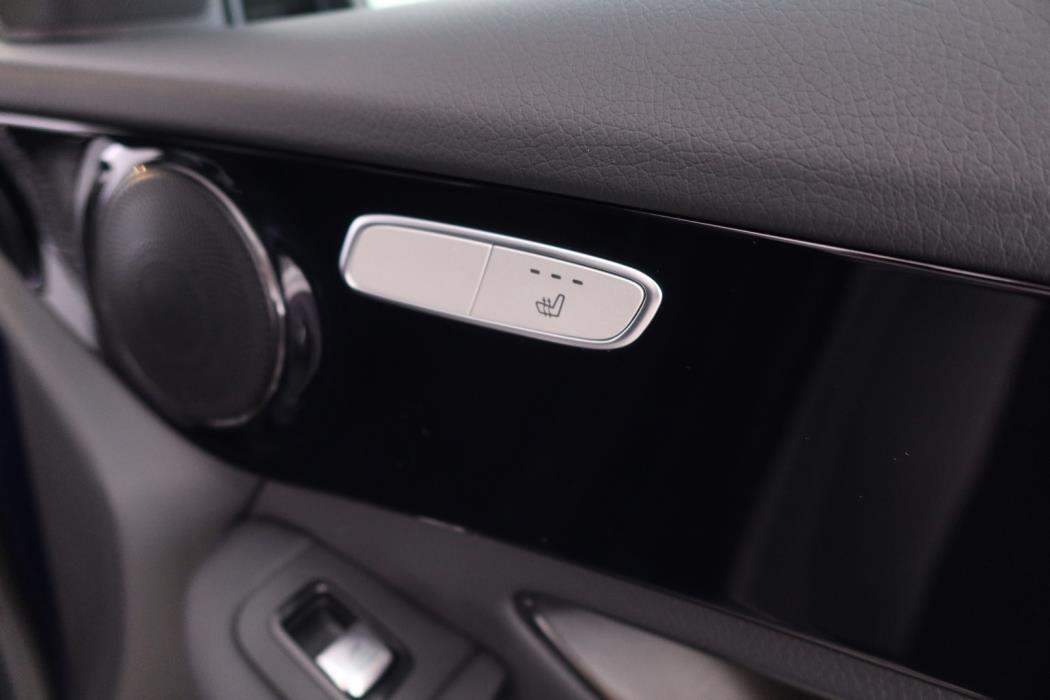 MERCEDES-BENZ GLC 2020