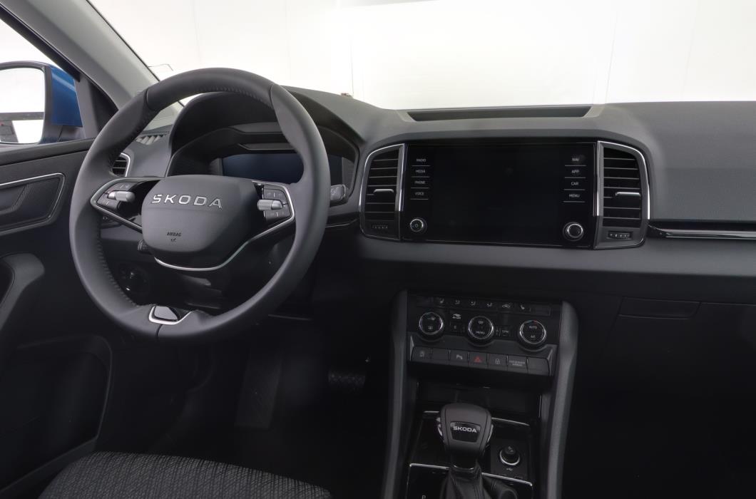 SKODA Karoq 2025