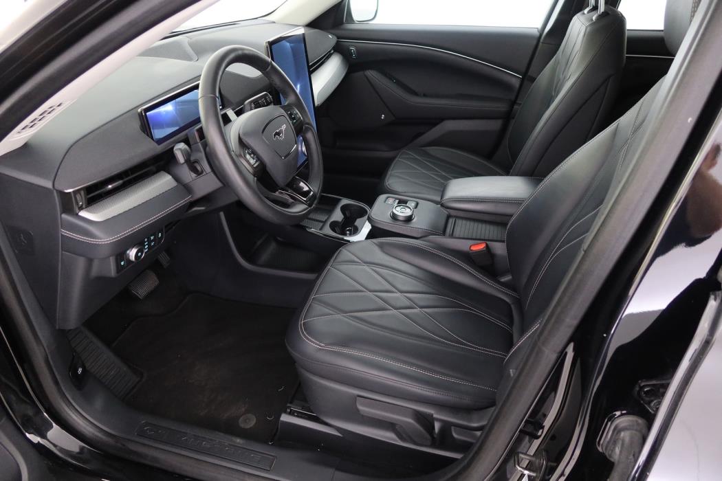 FORD Mustang Mach-E 2022