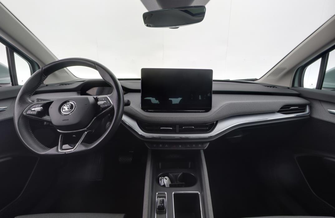 SKODA Enyaq 2023